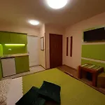 Gasthof Private Valis Warna