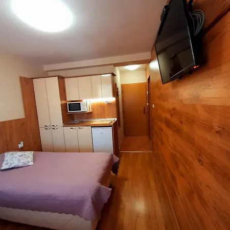 Private Silvia Guest house *